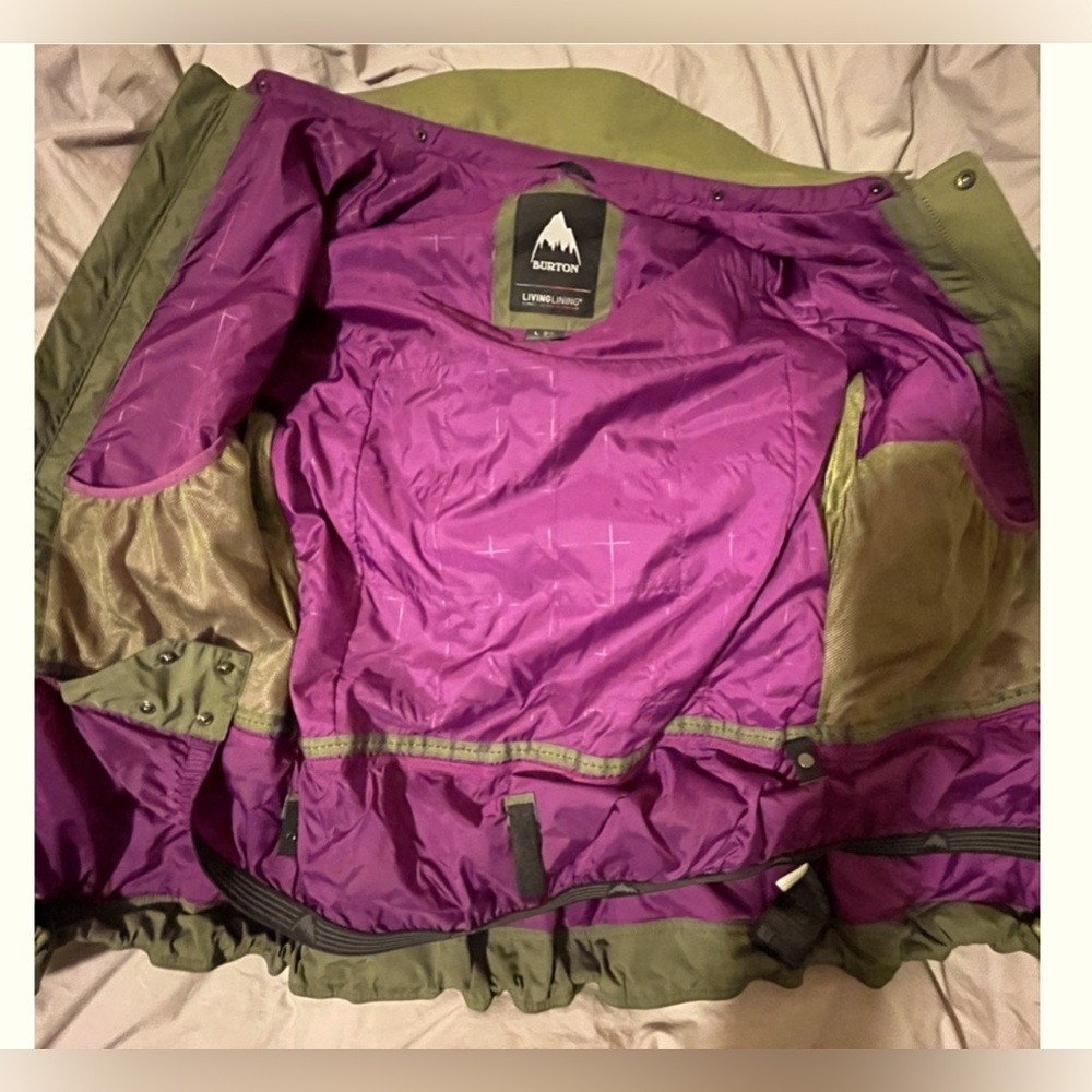 Burton Green Ski & Snowboard Jacket with High Collar - Picture 8 of 12